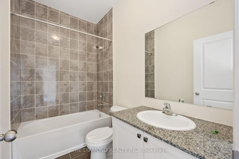 Photo 21 at 27 Gunton Street, Bayview Northeast, Aurora