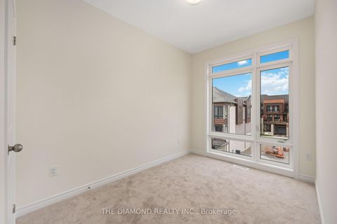 Photo 27 at 27 Gunton Street, Bayview Northeast, Aurora
