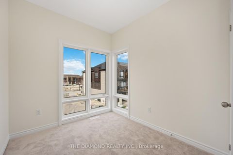 Photo 29 at 27 Gunton Street, Bayview Northeast, Aurora