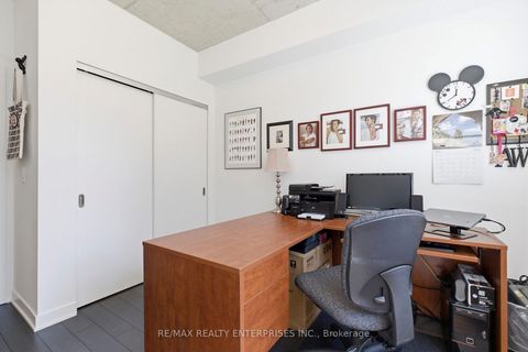 Photo 14 at 605 - 400 Wellington Street W, Waterfront Communities C1, Toronto