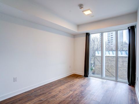 Photo 15 at 404 - 50 McCaul Street, Chinatown, Toronto