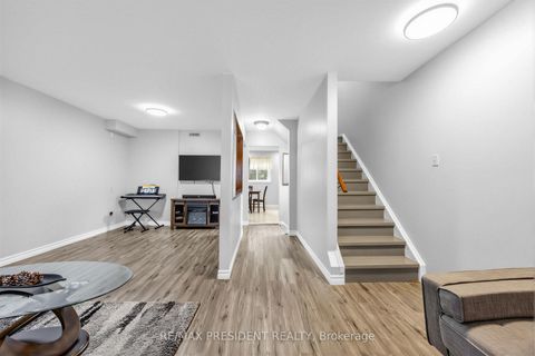 Photo 19 at 20 - 120 Murison Boulevard, Malvern, Toronto