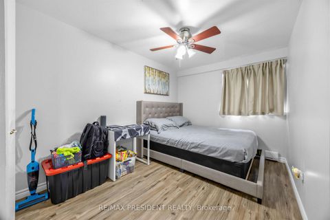 Photo 20 at 20 - 120 Murison Boulevard, Malvern, Toronto