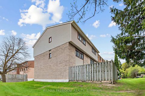 Photo 31 at 20 - 120 Murison Boulevard, Malvern, Toronto