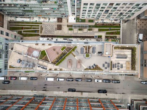 Photo 3 at 314 - 30 Nelson Street, Waterfront Communities C1, Toronto