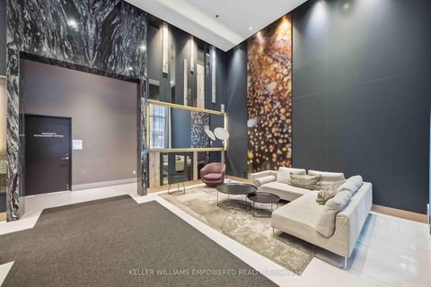 Photo 6 at 314 - 30 Nelson Street, Waterfront Communities C1, Toronto