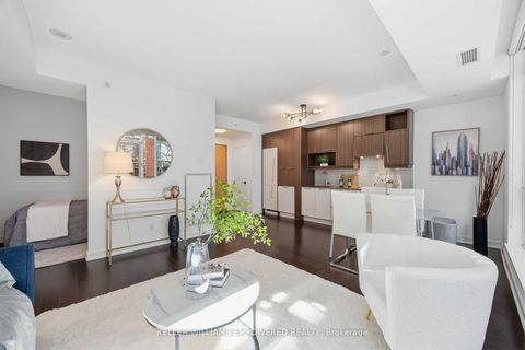 Photo 7 at 314 - 30 Nelson Street, Waterfront Communities C1, Toronto