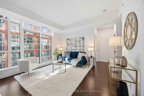 Photo 8 at 314 - 30 Nelson Street, Waterfront Communities C1, Toronto