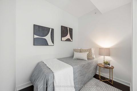 Photo 14 at 314 - 30 Nelson Street, Waterfront Communities C1, Toronto