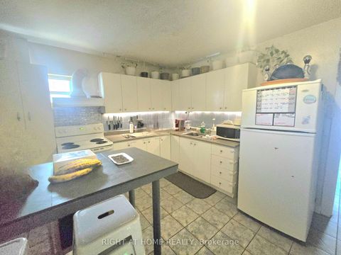 Photo 3 at 633 Greenwood Avenue, Jones, Toronto