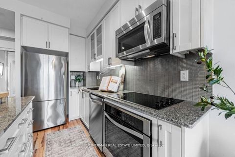 Photo 4 at 1211B - 9090 Yonge Street, South Richvale, Richmond Hill