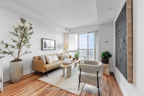 Photo 9 at 1211B - 9090 Yonge Street, South Richvale, Richmond Hill