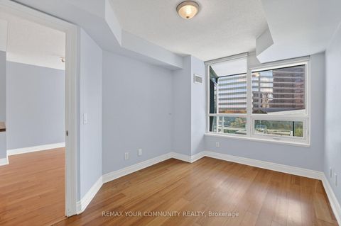 Photo 21 at 622 - 25 Greenview Avenue, Newtonbrook West, Toronto