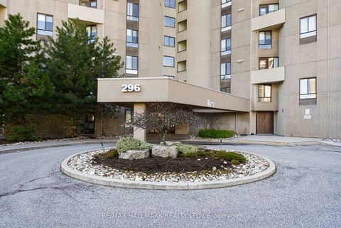 Photo 2 at PH1 - 296 Mill Road, Markland Wood, Toronto