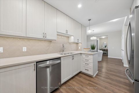 Photo 9 at 402 - 460 William Graham Drive, Rural Aurora, Aurora