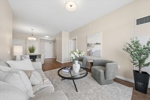 Photo 11 at 402 - 460 William Graham Drive, Rural Aurora, Aurora