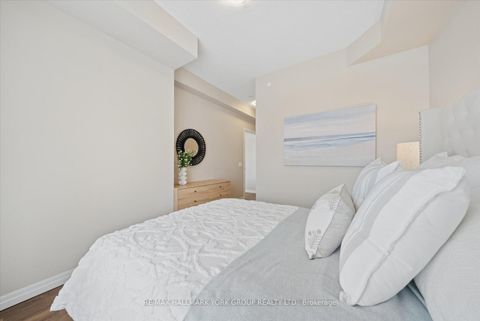 Photo 17 at 402 - 460 William Graham Drive, Rural Aurora, Aurora