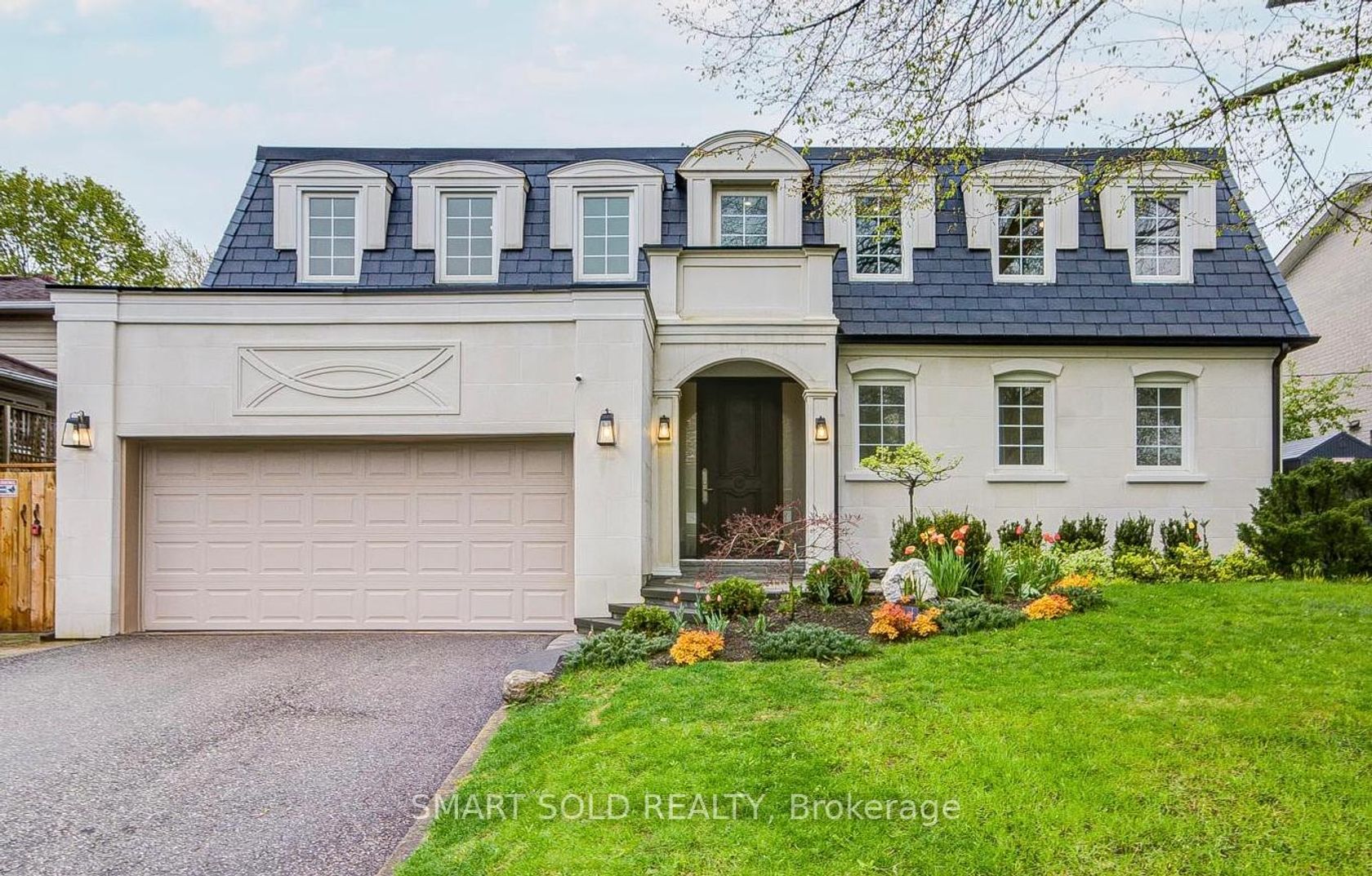 4 Knollview Crescent, Bayview Village, Toronto 2