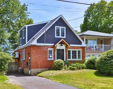 Photo 0 at 29 Oakfield Drive, Queensway, Toronto