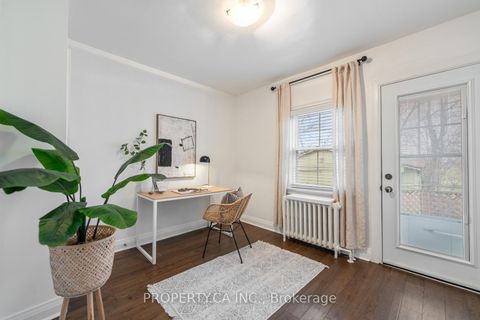 Photo 14 at 29 Oakfield Drive, Queensway, Toronto