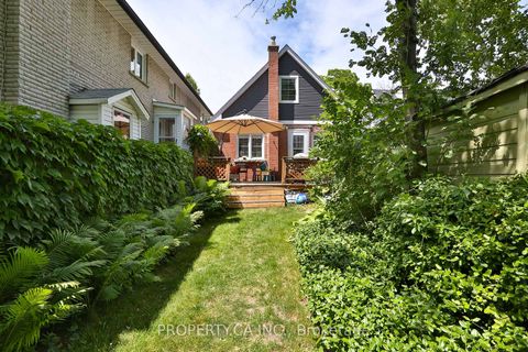Photo 31 at 29 Oakfield Drive, Queensway, Toronto