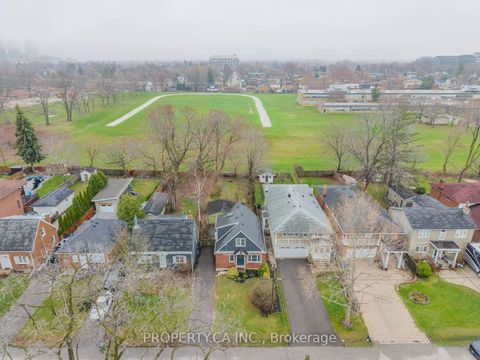 Photo 35 at 29 Oakfield Drive, Queensway, Toronto