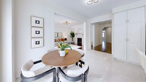 Photo 11 at 103 Connell Drive, Keswick North, Georgina