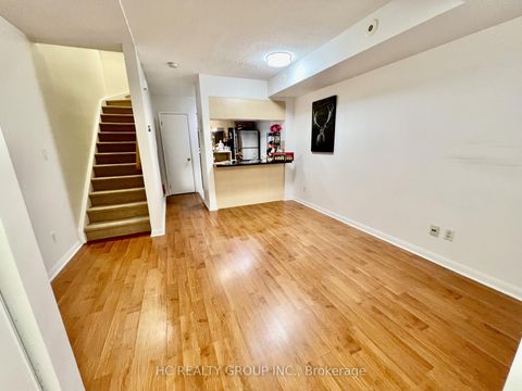 Photo 5 at 530 - 3 Everson Drive, Willowdale East, Toronto