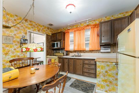 Photo 9 at 82 Hadrian Drive, Old Rexdale, Toronto