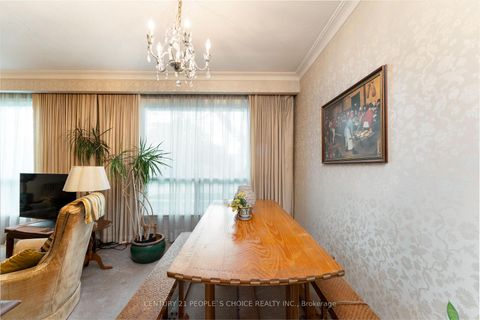 Photo 12 at 82 Hadrian Drive, Old Rexdale, Toronto