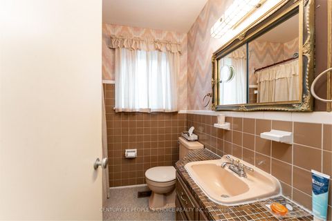 Photo 16 at 82 Hadrian Drive, Old Rexdale, Toronto