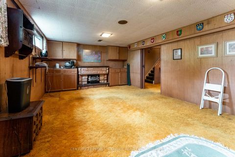 Photo 28 at 82 Hadrian Drive, Old Rexdale, Toronto