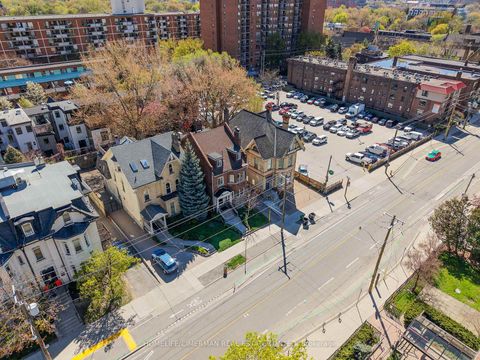 Photo 15 at 417 Sherbourne Street, South St. James Town, Toronto