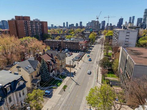 Photo 16 at 417 Sherbourne Street, South St. James Town, Toronto