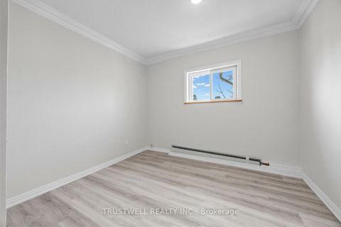 Photo 15 at 253 Catalina Drive, Guildwood, Toronto