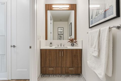 Photo 14 at 123 - 25 Adra Grado Way, Bayview Village, Toronto