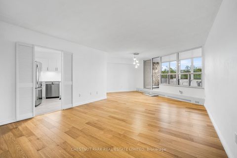 Photo 1 at 206 - 60 Pavane Linkway, Flemingdon Park, Toronto