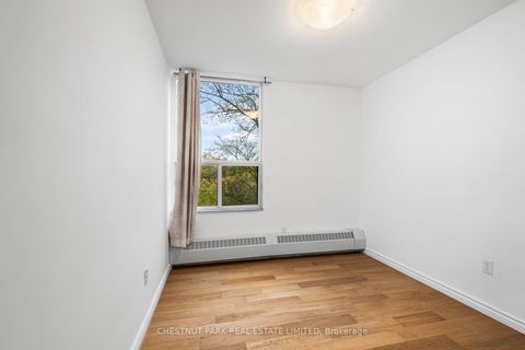 Photo 33 at 206 - 60 Pavane Linkway, Flemingdon Park, Toronto