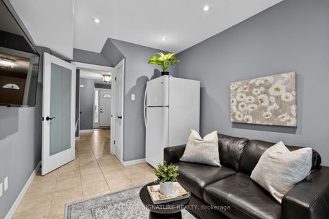 Photo 10 at 53 Poets Walk Way, Pleasant View, Toronto