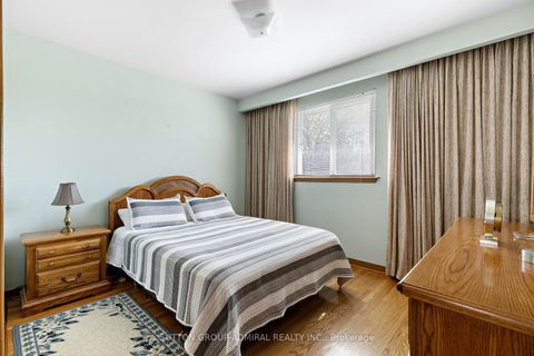 Photo 21 at 230 Derrydown Road, York University Heights, Toronto