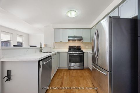 Photo 5 at 129 - 760 Lawrence Avenue, Glen Park, Toronto