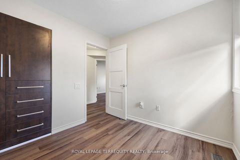 Photo 12 at 129 - 760 Lawrence Avenue, Glen Park, Toronto