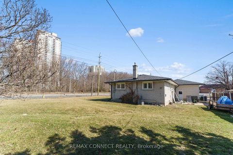 Photo 28 at 54 Saratoga Drive, Bendale, Toronto