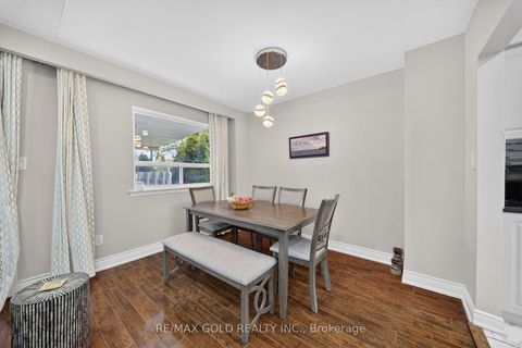 Photo 7 at 3289 Victory Crescent, Malton, Mississauga