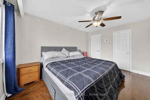 Photo 15 at 3289 Victory Crescent, Malton, Mississauga