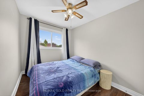 Photo 19 at 3289 Victory Crescent, Malton, Mississauga