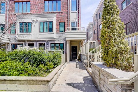 Photo 2 at 18 - 85 Eastwood Park Gardens, Long Branch, Toronto