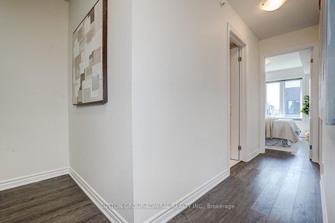 Photo 13 at 18 - 85 Eastwood Park Gardens, Long Branch, Toronto