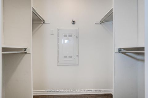 Photo 21 at 18 - 85 Eastwood Park Gardens, Long Branch, Toronto