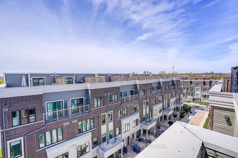 Photo 31 at 18 - 85 Eastwood Park Gardens, Long Branch, Toronto